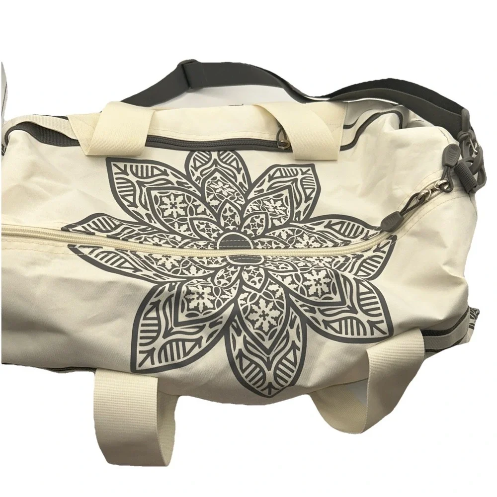 New Life Is Good x High‎ Sierra Mandala Cargo Duffle Bag Zip Putty White #753